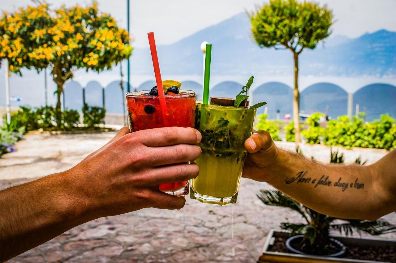 Hotel Caribe - Garda Lake Collection Бренцоне-суль-Гарда Экстерьер фото